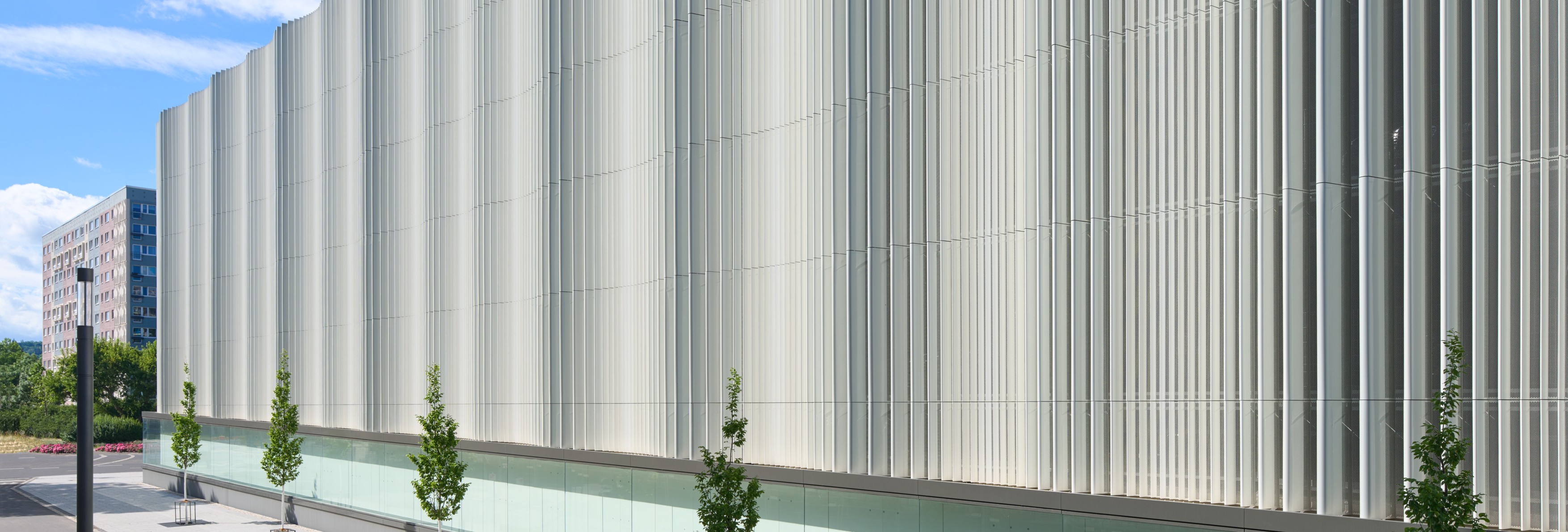 Hirschgarten parking garage